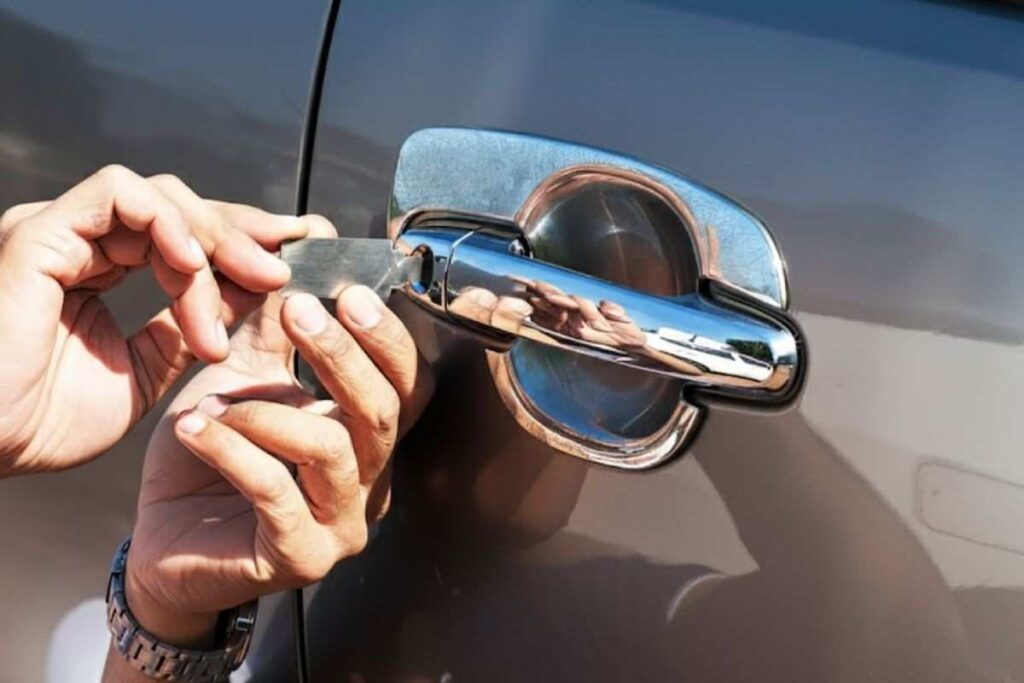 Emergency locksmith solutions